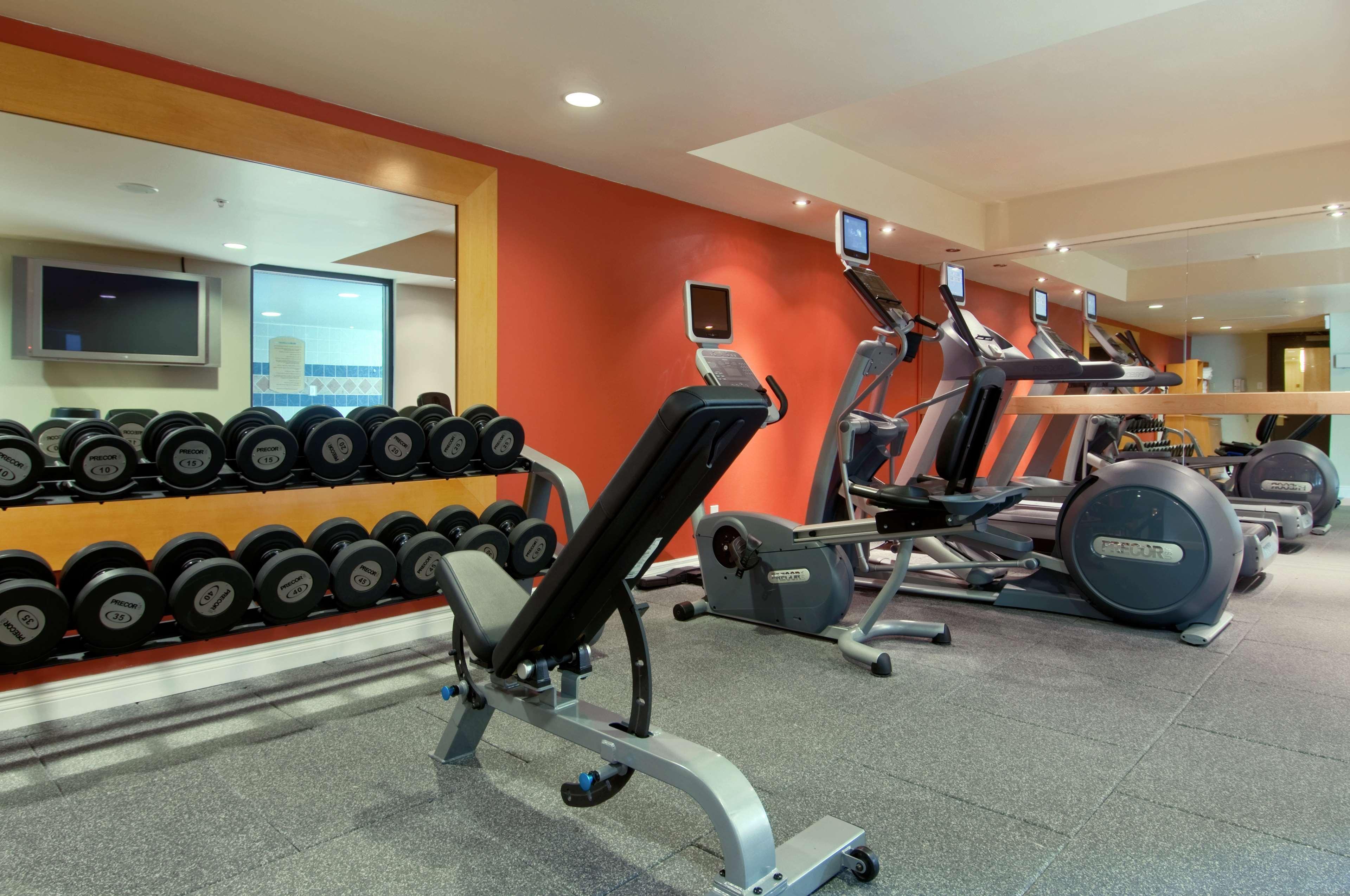 Hilton Vancouver Airport Ричмънд Екстериор снимка