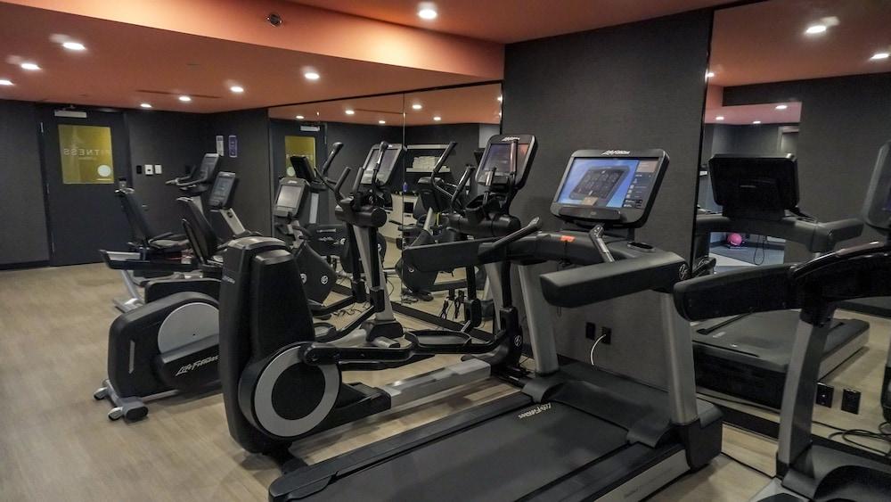 Hilton Vancouver Airport Ричмънд Екстериор снимка