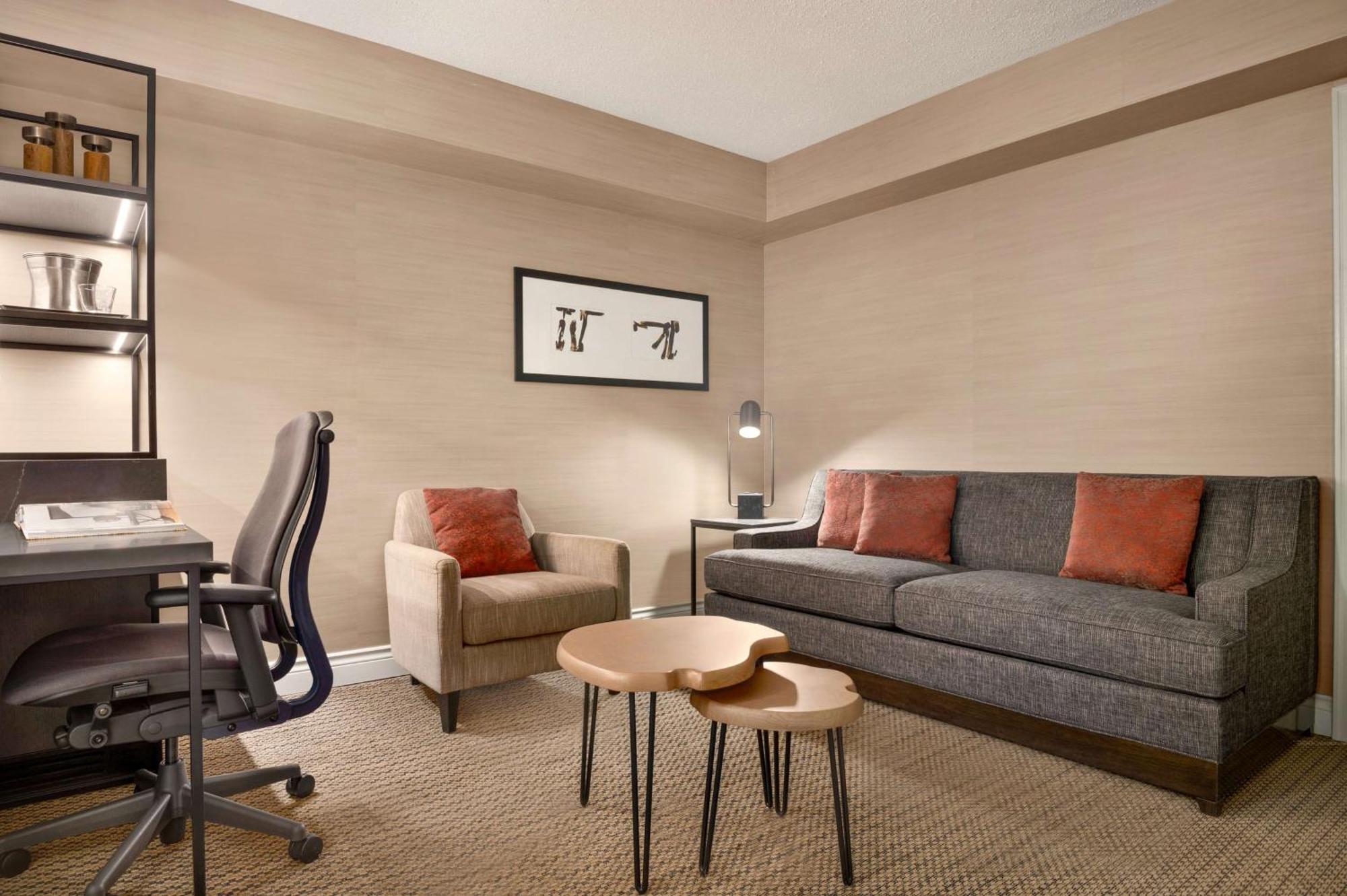 Hilton Vancouver Airport Ричмънд Екстериор снимка