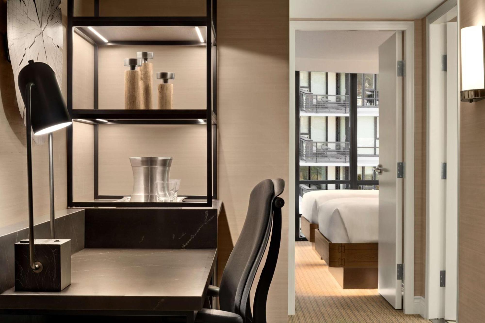 Hilton Vancouver Airport Ричмънд Екстериор снимка